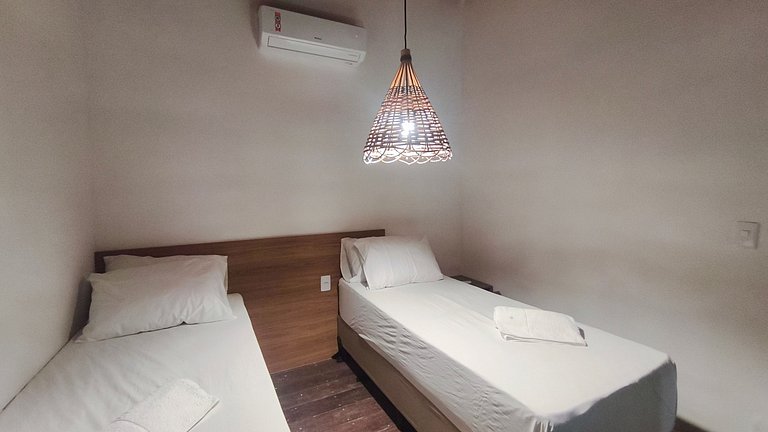 Carneiros | Flat Beira-mar Completo (D323)
