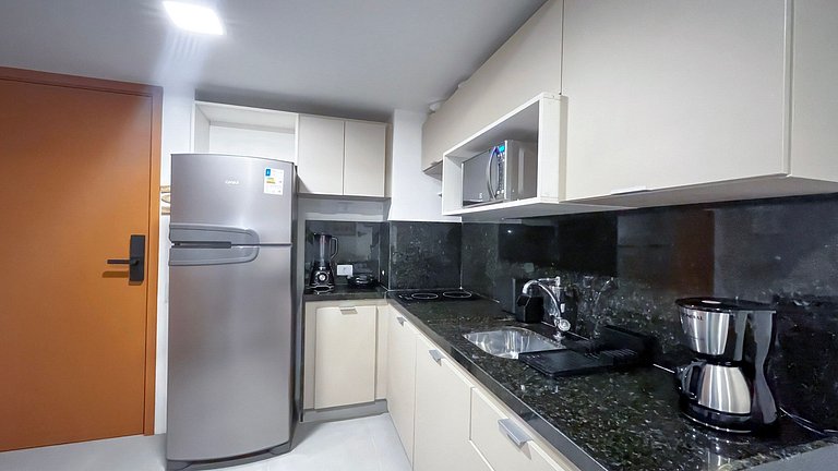 Carneiros | Apartamento Completo | Beira-Mar(D019)
