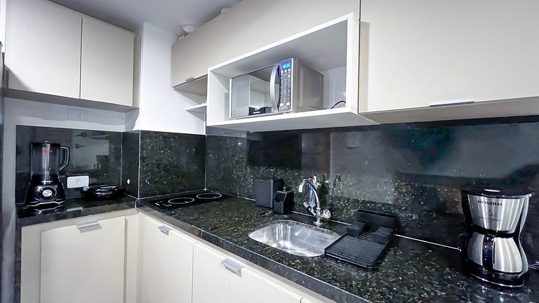 Carneiros | Apartamento Completo | Beira-Mar(D019)