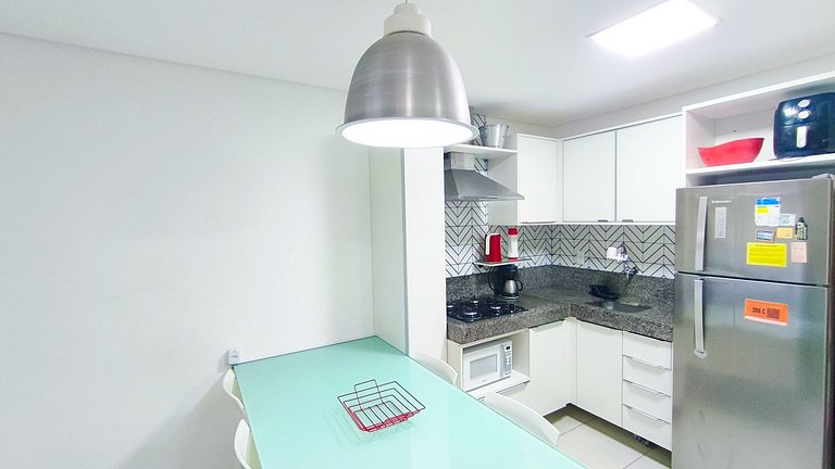 Carneiros | Apt 2QT | Condomínio Beira-Mar (C06-3)