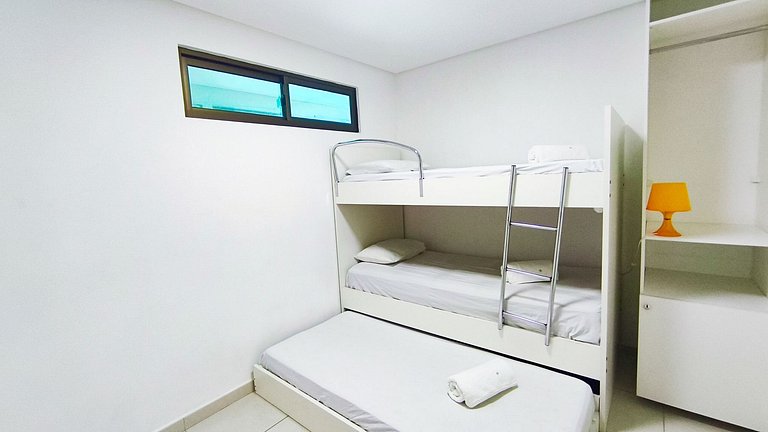 Carneiros | Apt 2QT | Condomínio Beira-Mar (C06-3)