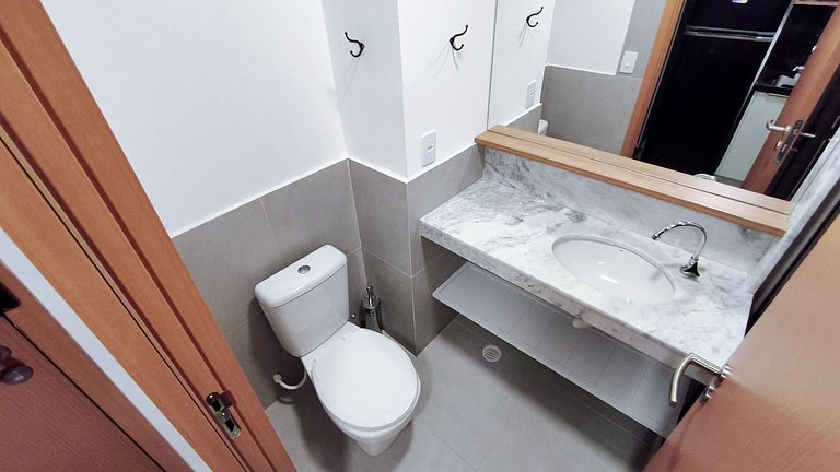 Carneiros | Flat moderno perto da igrejinha (D230)