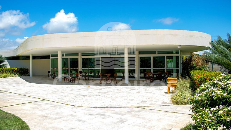 Carneiros | Bangalô c/ Piscina e Secretária (A6)