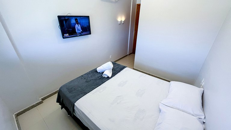 Beira-Mar | Vista Piscina | Flat Oka Beach (D05-5)
