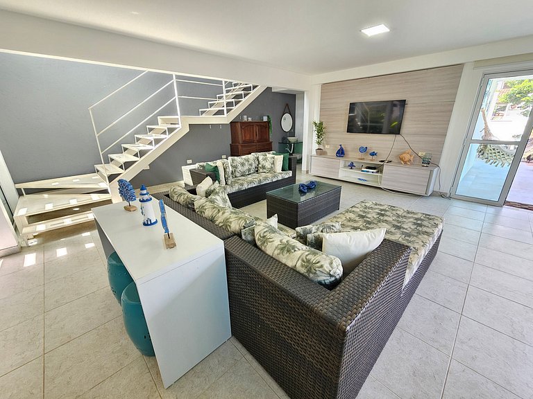 Casa luxo c/ Piscina Privativa e 6 Suítes