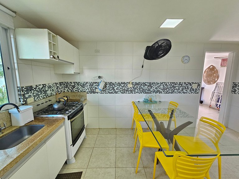 Casa luxo c/ Piscina Privativa e 6 Suítes