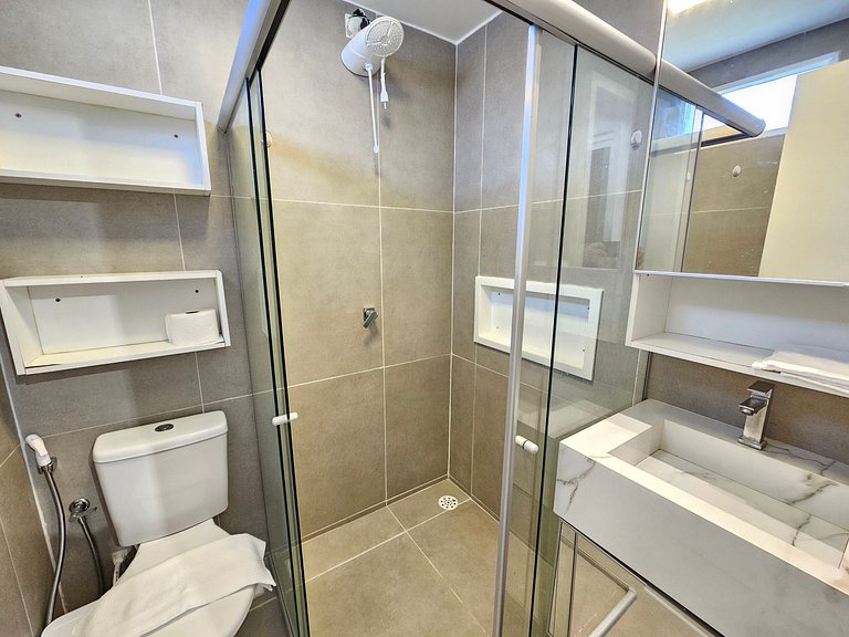 Casa luxo c/ Piscina Privativa e 6 Suítes
