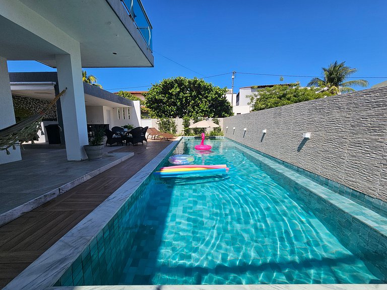 Casa luxo c/ Piscina Privativa e 6 Suítes