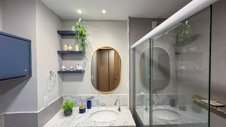 Carneiros | Apartamento | 2QT | Beira-Mar(D005)