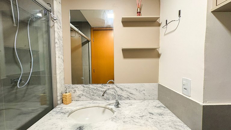 Carneiros | Vista piscina Flat Completo (D316)