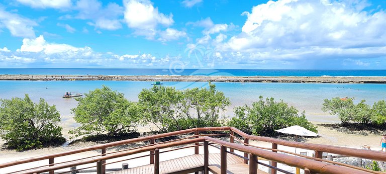 Flat com vista para piscina no La Fleur Polinésia Residence
